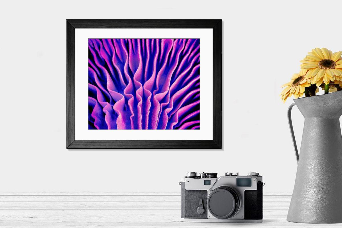 Shown hanging in a room: Modern 14"x12" (36x31cm)