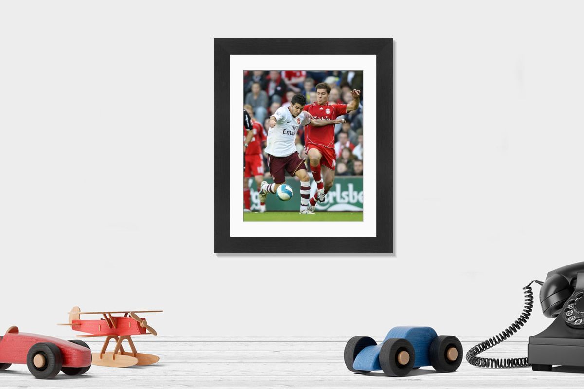 Arsenal FC Print: Fabregas (C) Alonso (L), 1-1 Draw, Anfield, 28