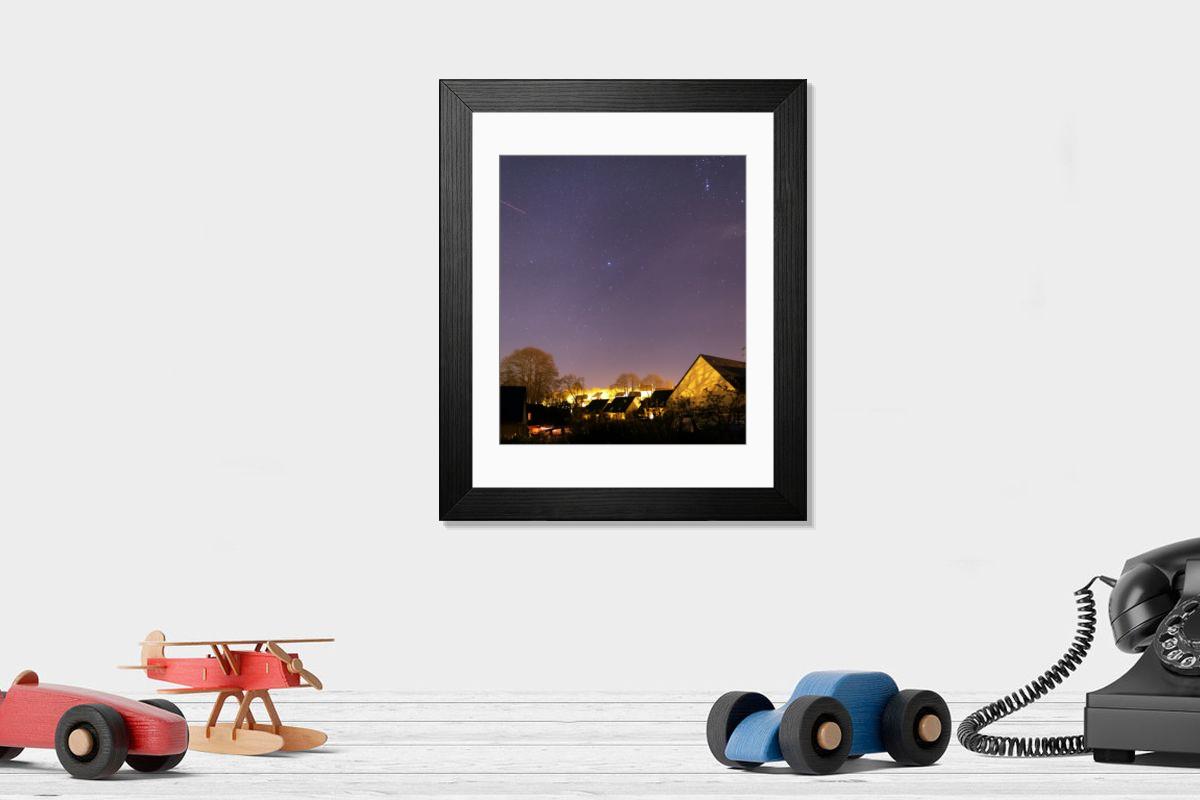 Shown hanging in a room: Modern 14"x12" (36x31cm)