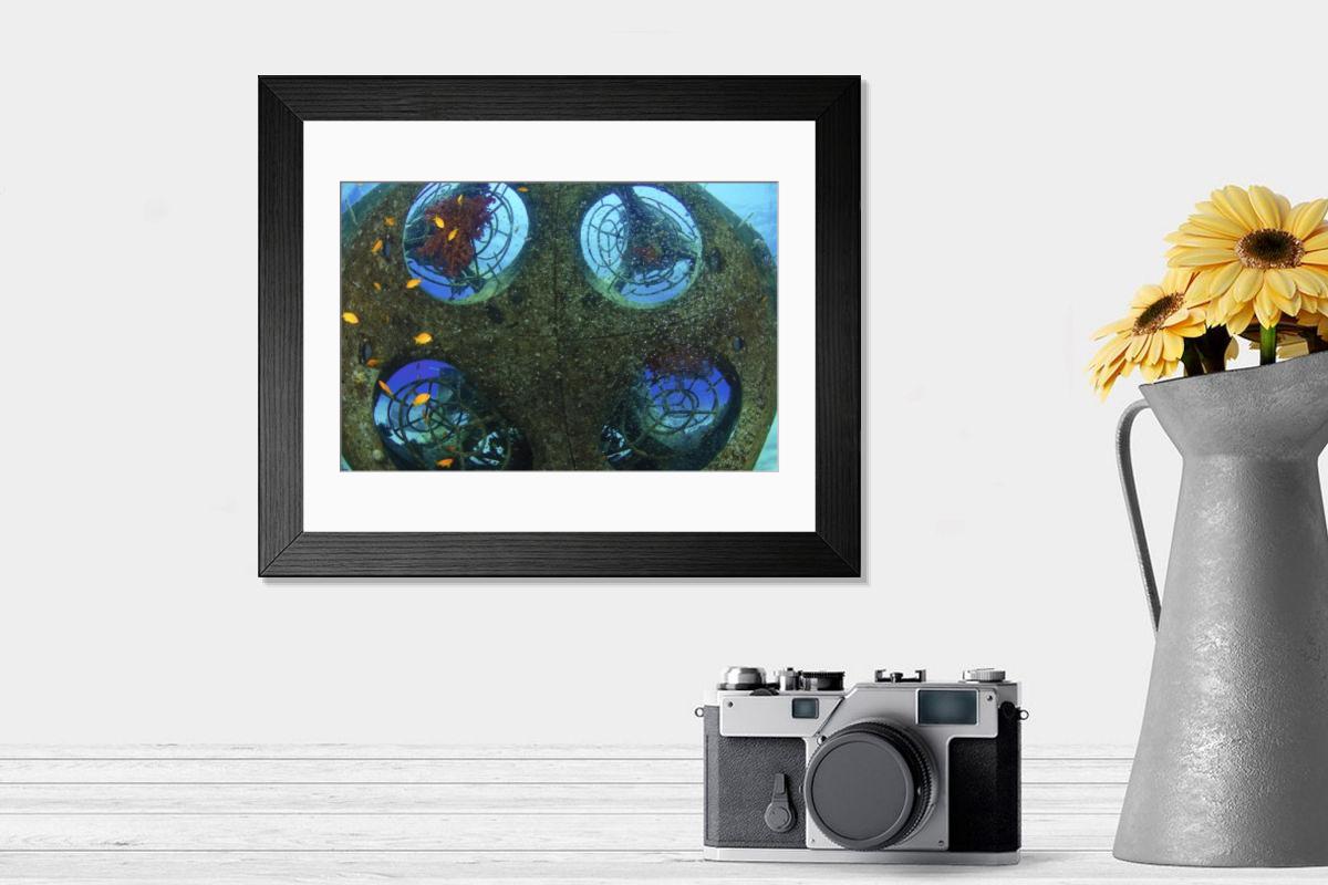 Shown hanging in a room: Modern 14"x12" (36x31cm)