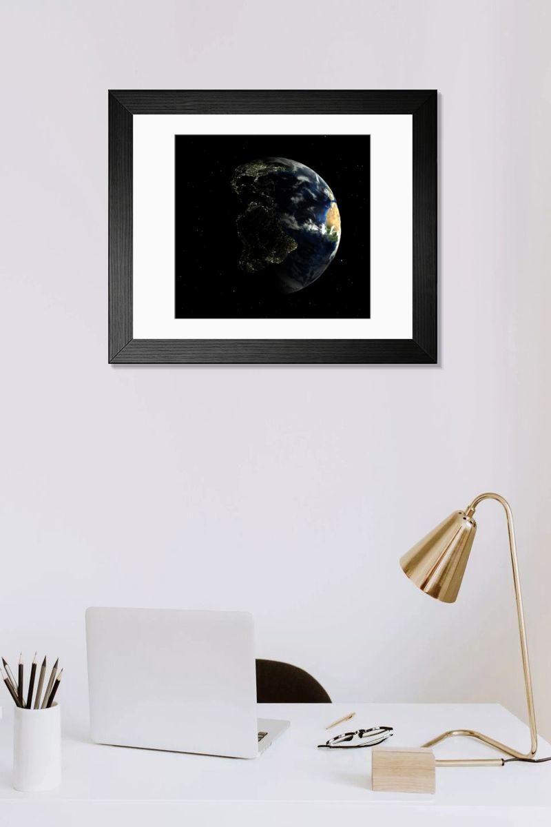 Shown hanging in a room: Modern 14"x12" (36x31cm)