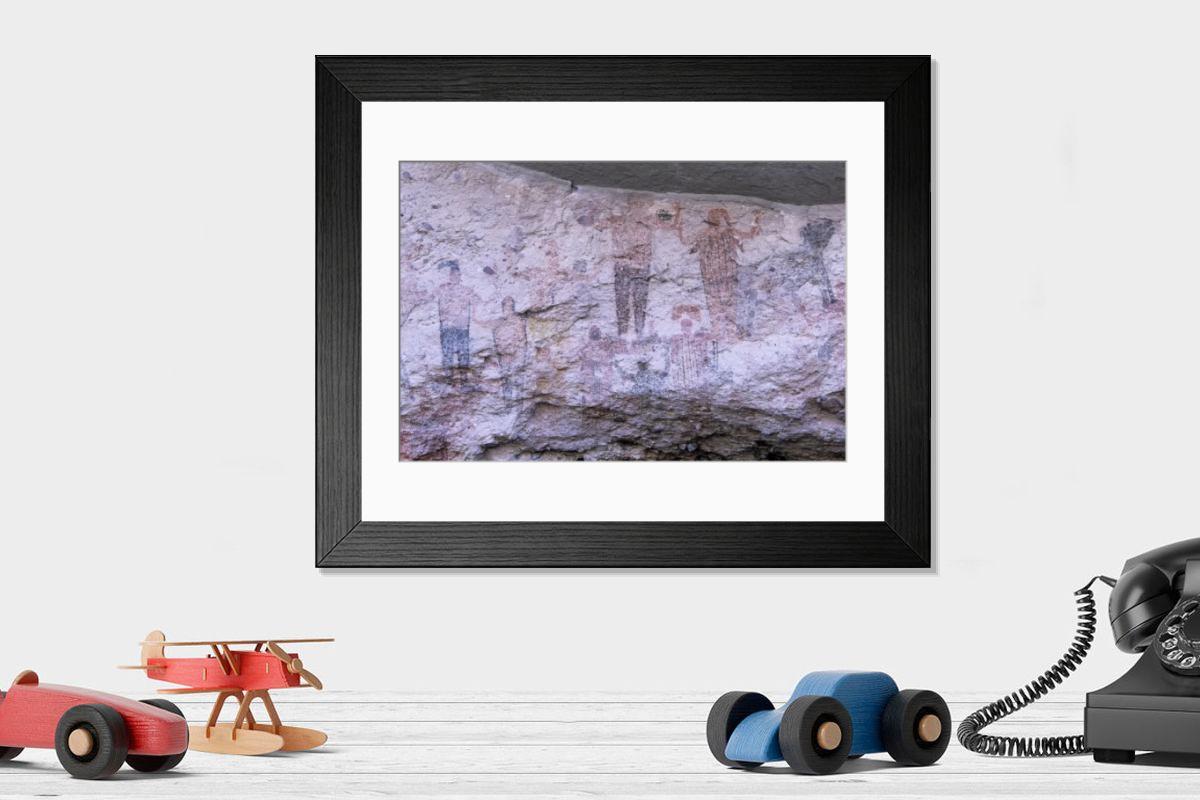 Shown hanging in a room: Modern 14"x12" (36x31cm)