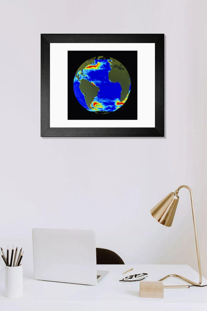 Shown hanging in a room: Modern 14"x12" (36x31cm)