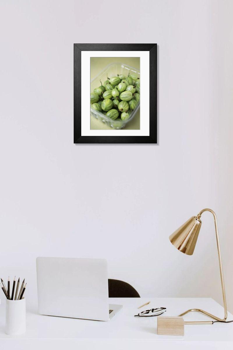 Shown hanging in a room: Modern 14"x12" (36x31cm)