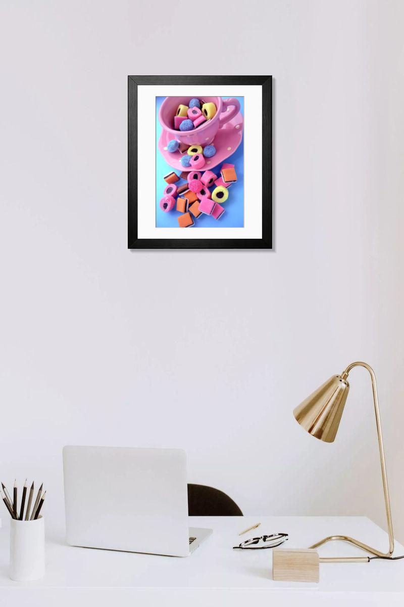 Shown hanging in a room: Modern 14"x12" (36x31cm)