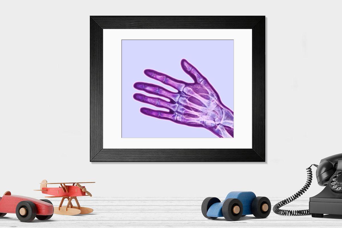 Shown hanging in a room: Modern 14"x12" (36x31cm)