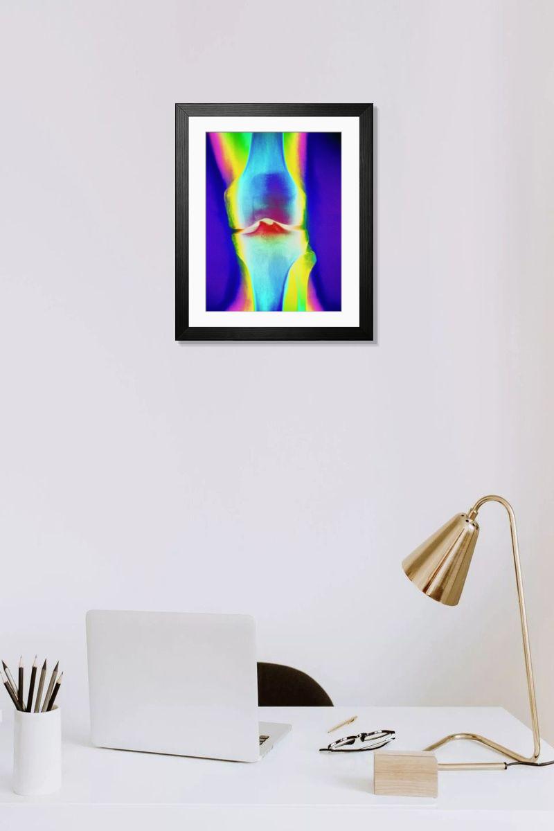 Shown hanging in a room: Modern 14"x12" (36x31cm)