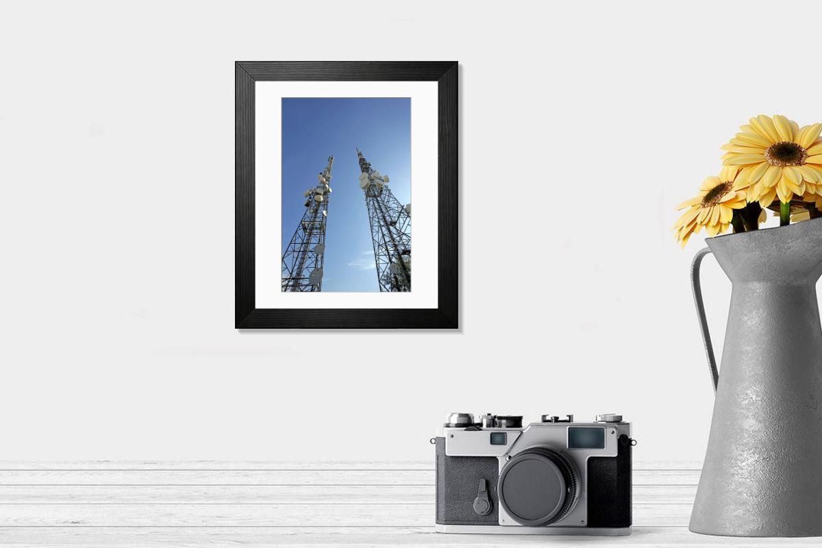 Shown hanging in a room: Modern 14"x12" (36x31cm)