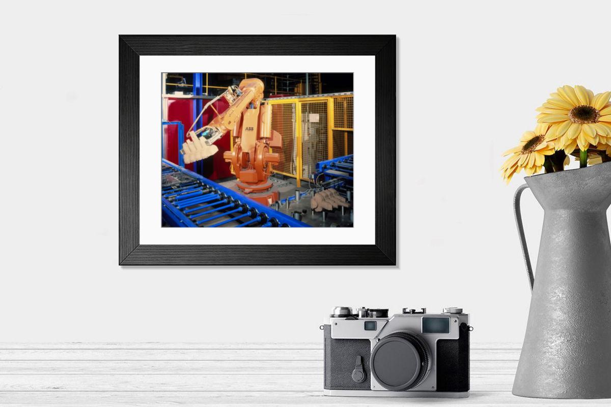 Shown hanging in a room: Modern 14"x12" (36x31cm)