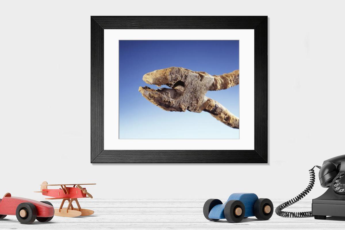 Shown hanging in a room: Modern 14"x12" (36x31cm)