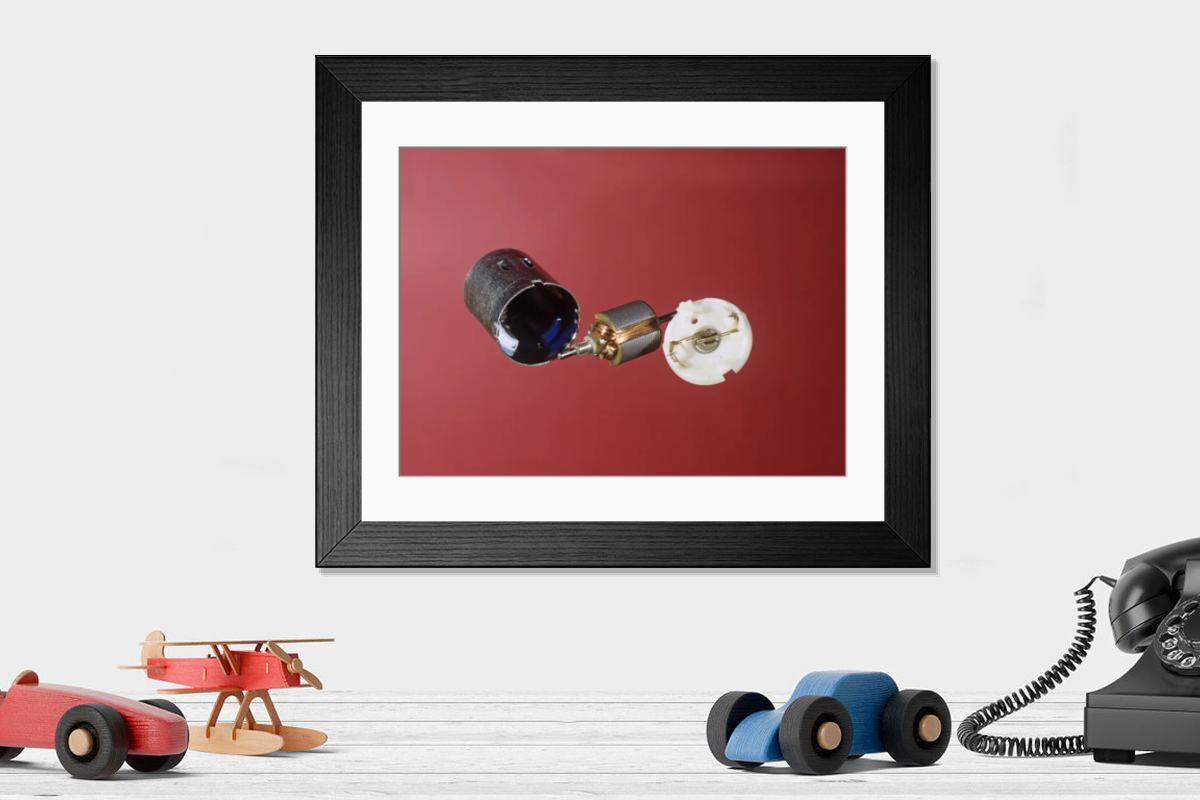 Shown hanging in a room: Modern 14"x12" (36x31cm)