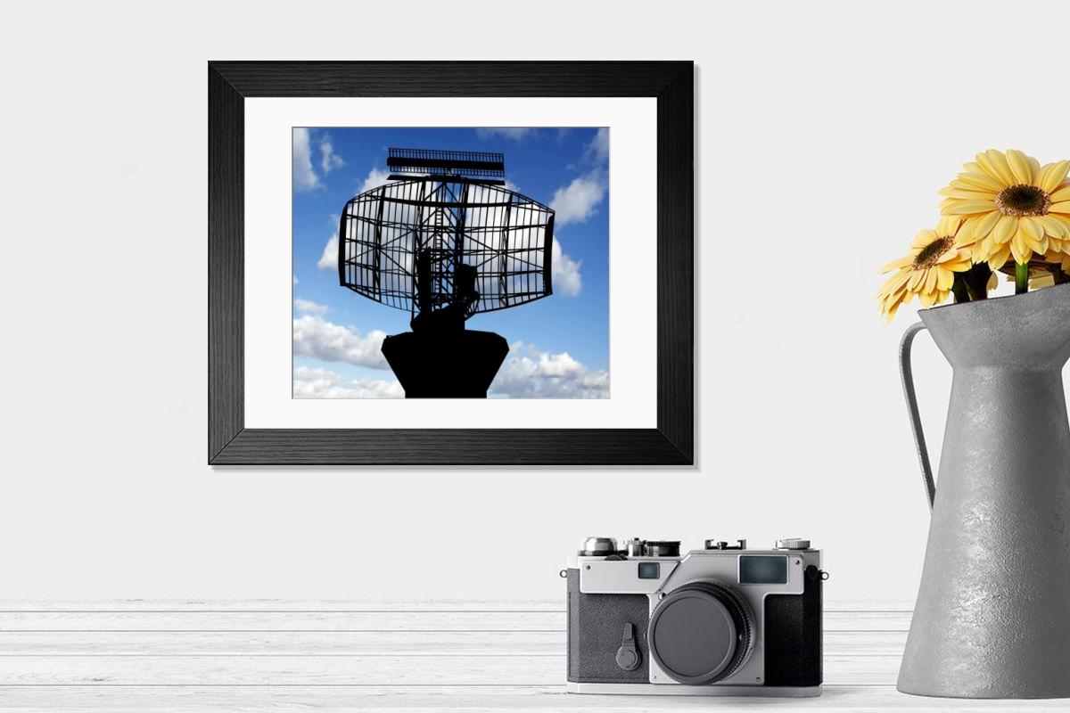 Shown hanging in a room: Modern 14"x12" (36x31cm)