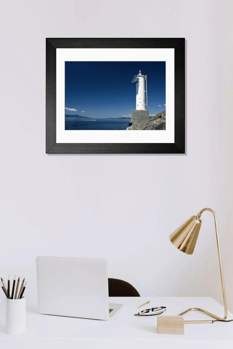 Shown hanging in a room: Modern 14"x12" (36x31cm)