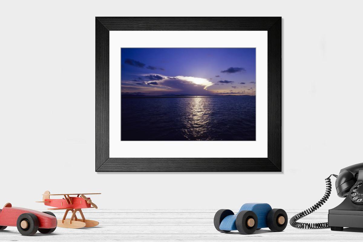 Shown hanging in a room: Modern 14"x12" (36x31cm)