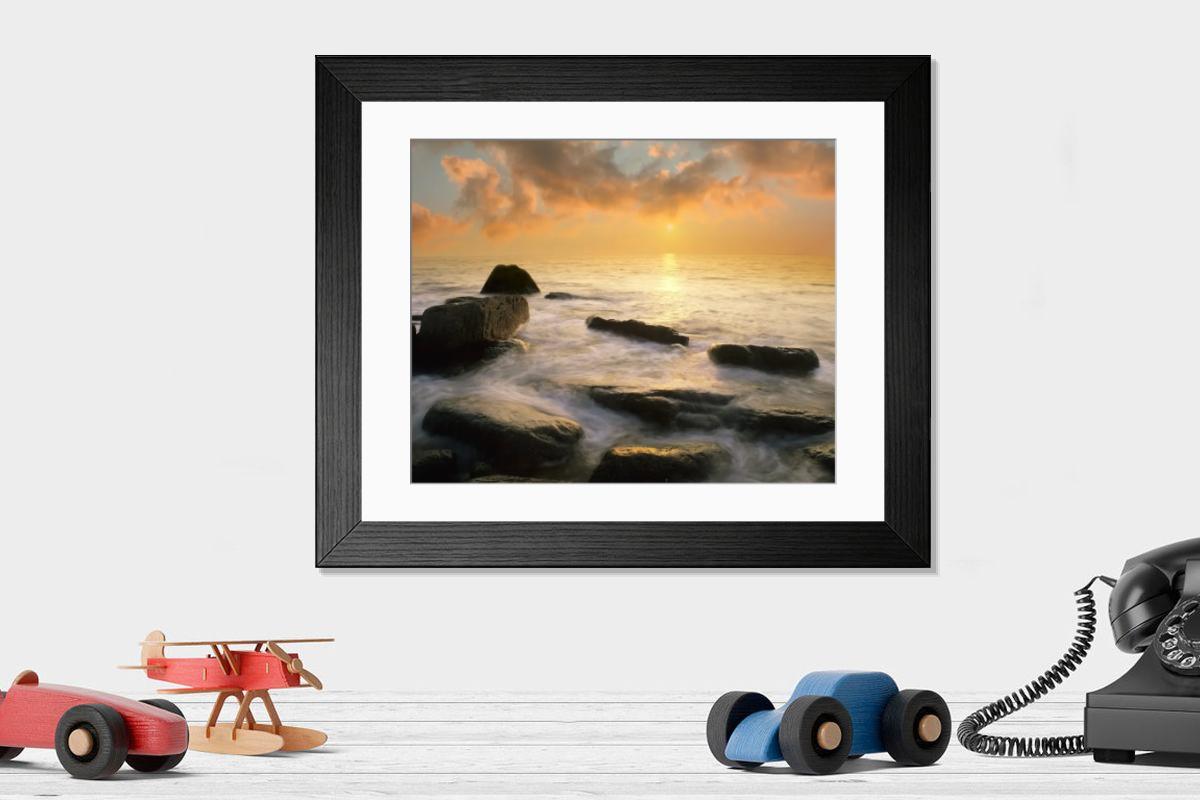 Shown hanging in a room: Modern 14"x12" (36x31cm)