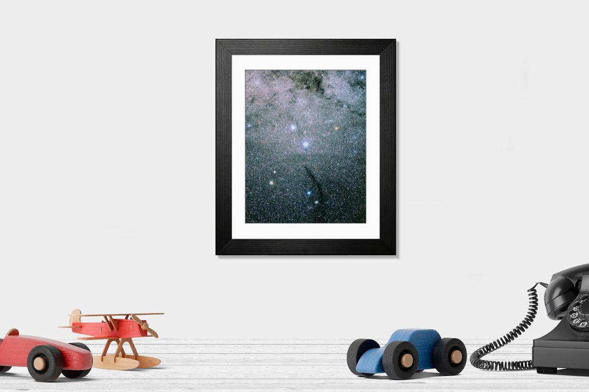 Shown hanging in a room: Modern 14"x12" (36x31cm)