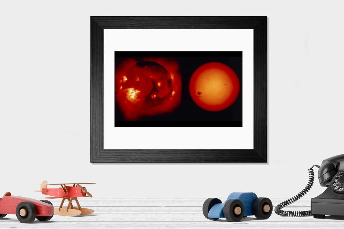 Shown hanging in a room: Modern 14"x12" (36x31cm)