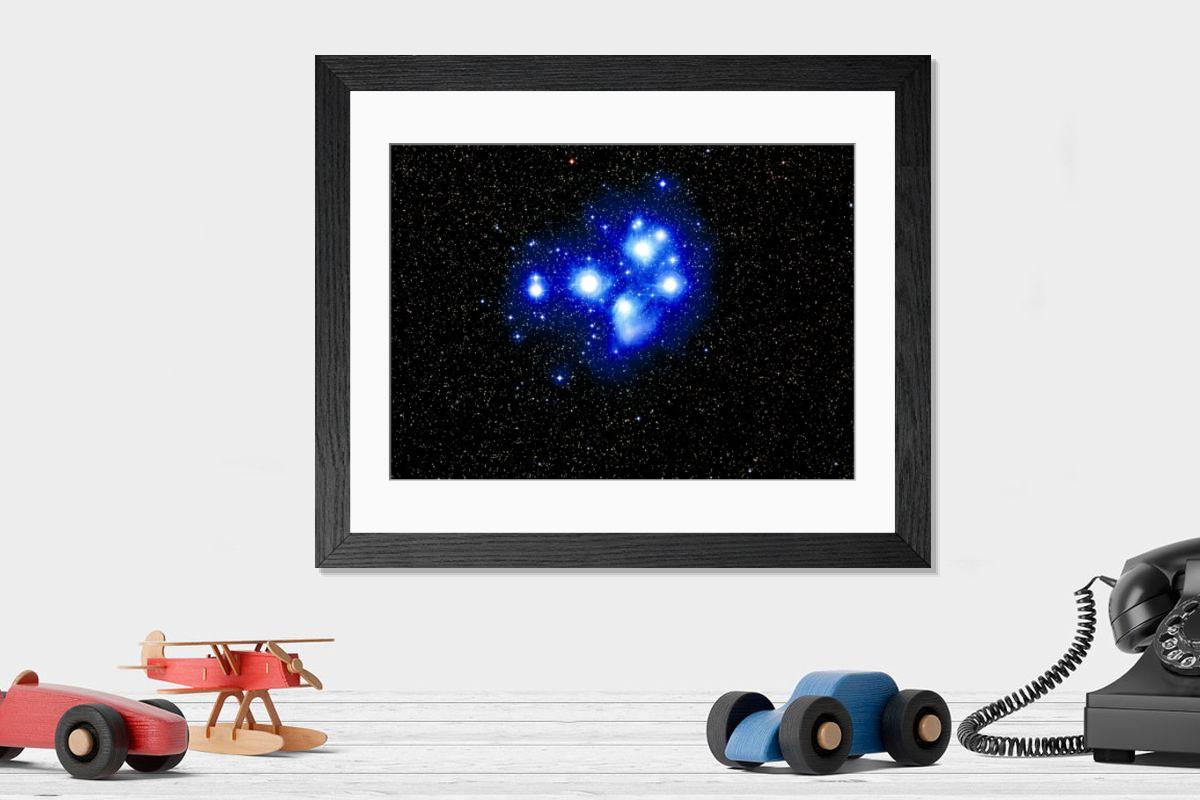 Shown hanging in a room: Modern 14"x12" (36x31cm)