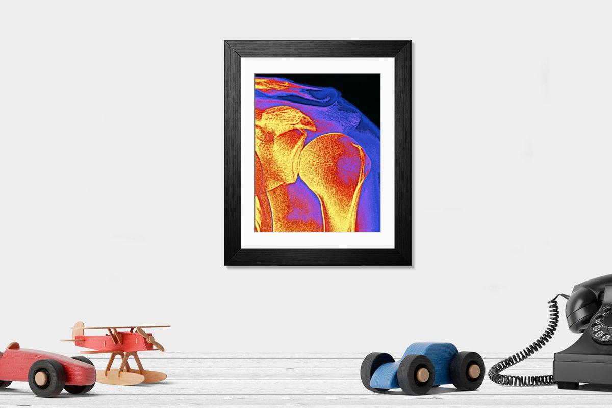 Shown hanging in a room: Modern 14"x12" (36x31cm)