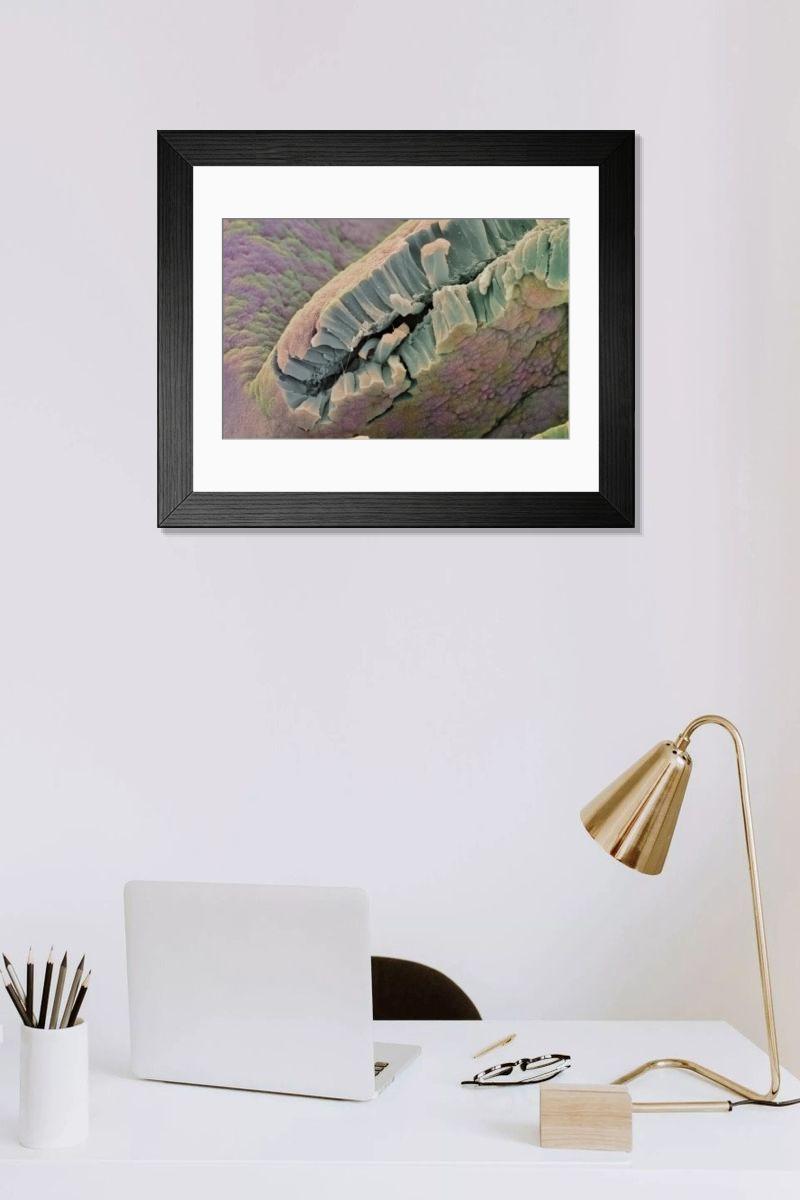 Shown hanging in a room: Modern 14"x12" (36x31cm)