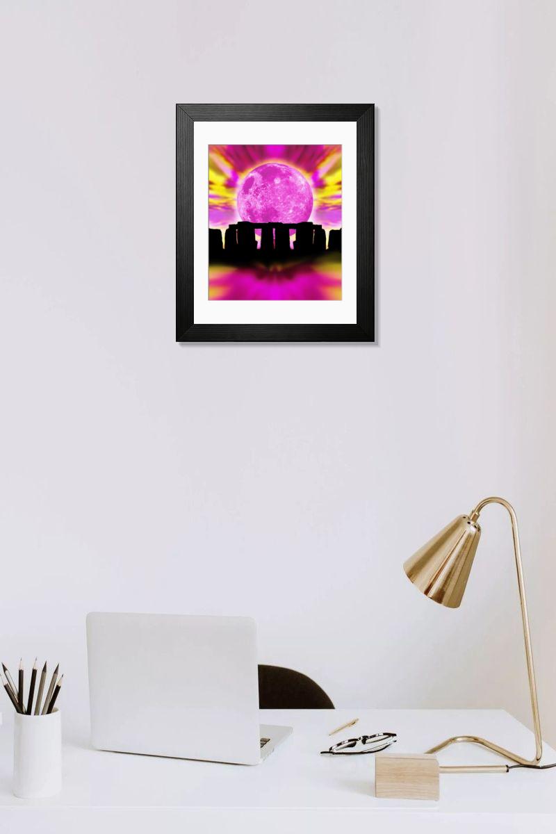 Shown hanging in a room: Modern 14"x12" (36x31cm)