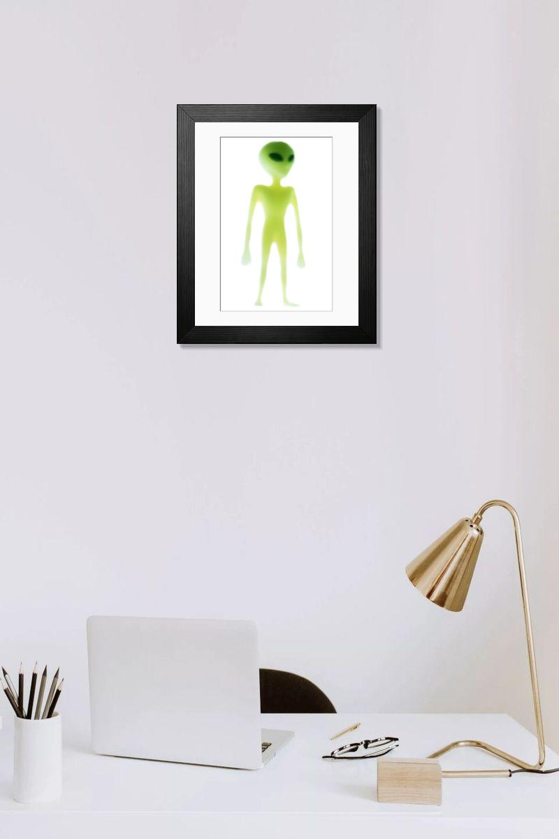 Shown hanging in a room: Modern 14"x12" (36x31cm)