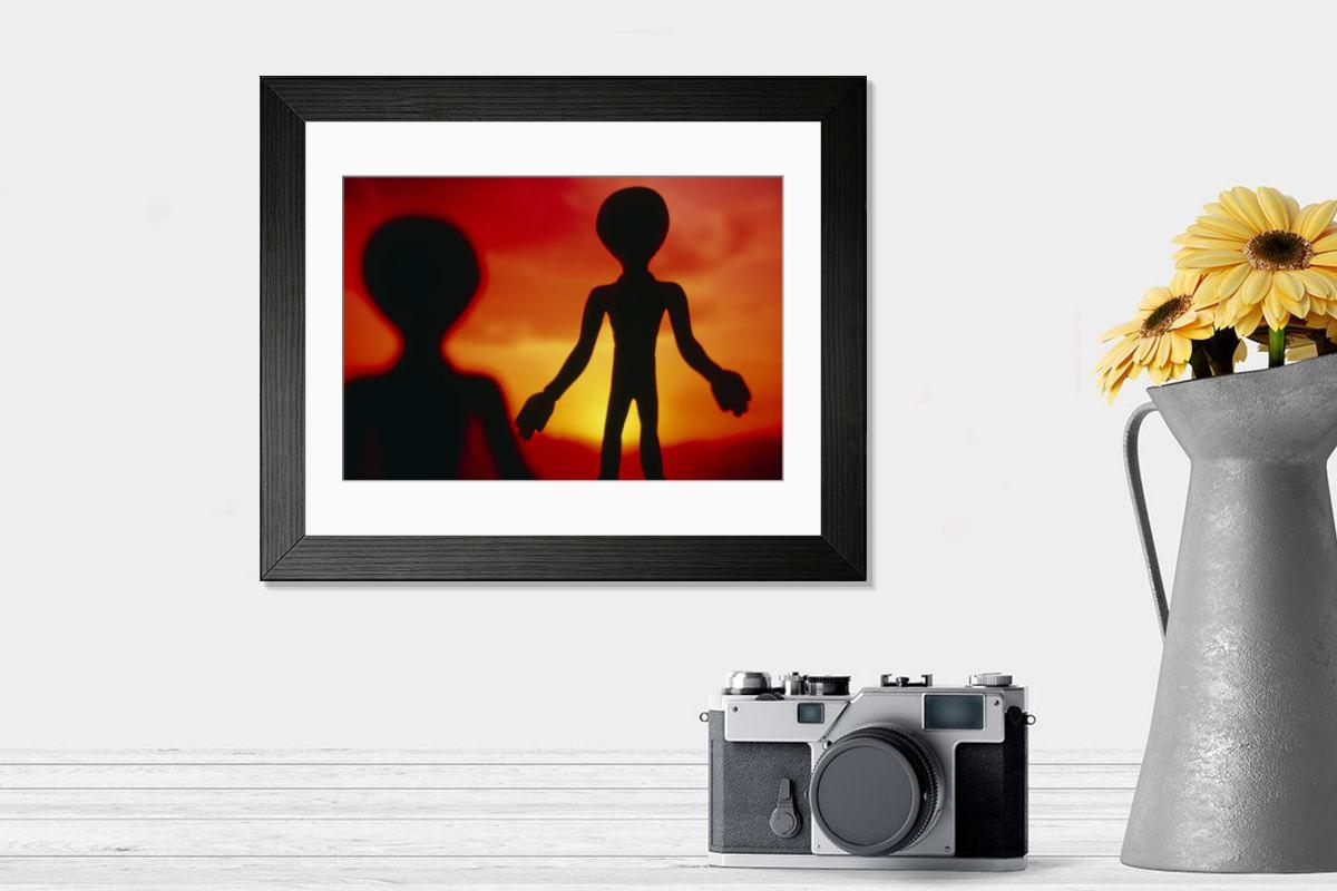Shown hanging in a room: Modern 14"x12" (36x31cm)