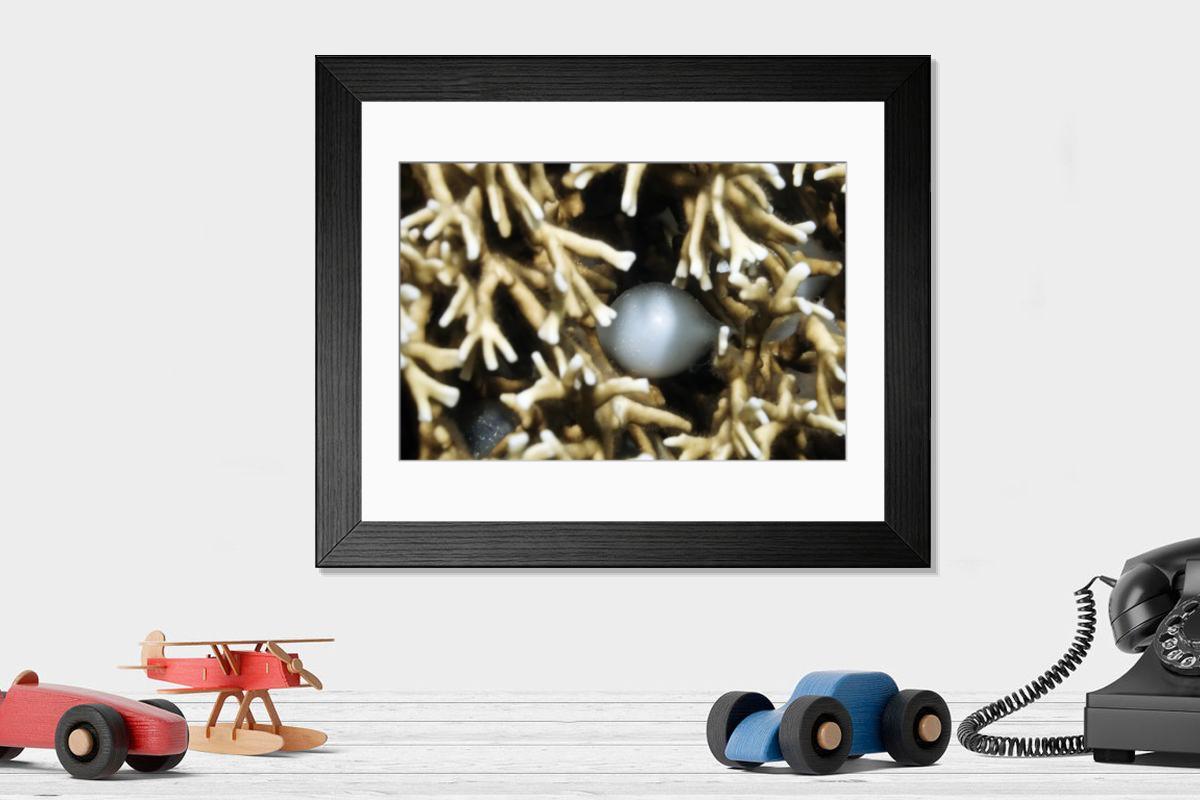 Shown hanging in a room: Modern 14"x12" (36x31cm)