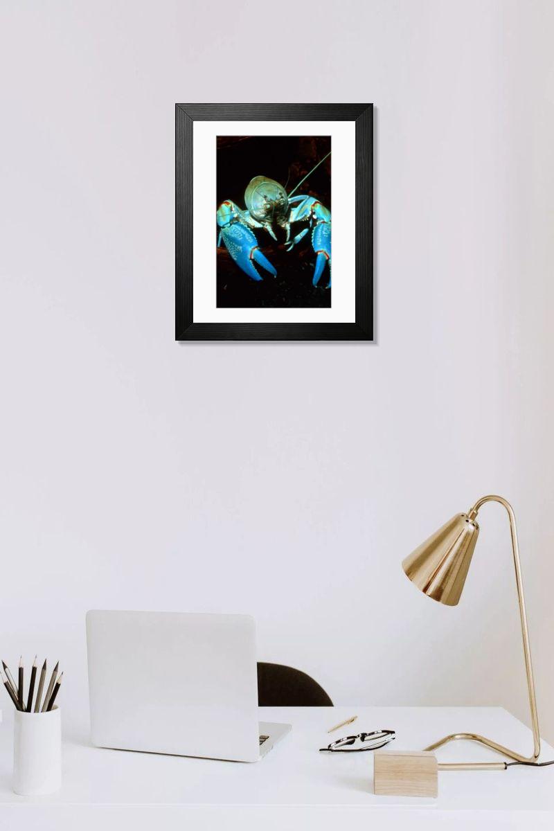 Shown hanging in a room: Modern 14"x12" (36x31cm)