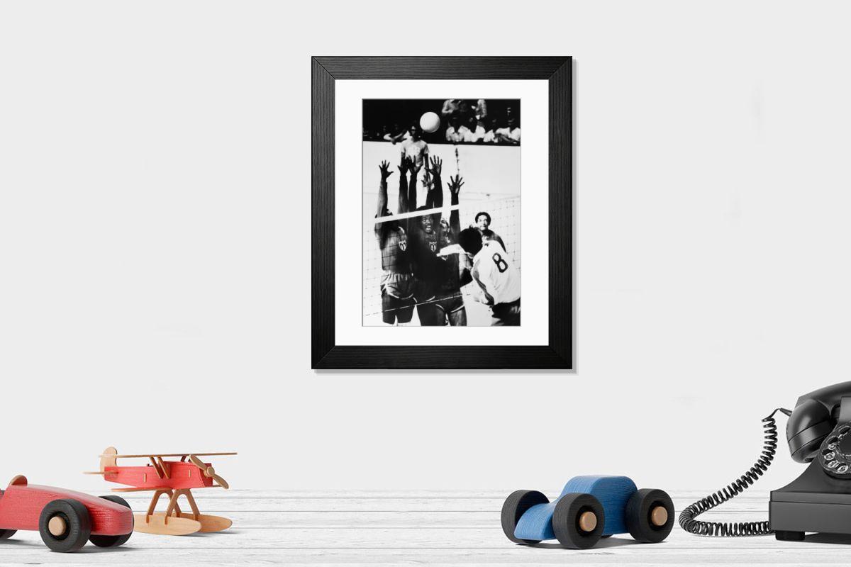 Shown hanging in a room: Modern 14"x12" (36x31cm)