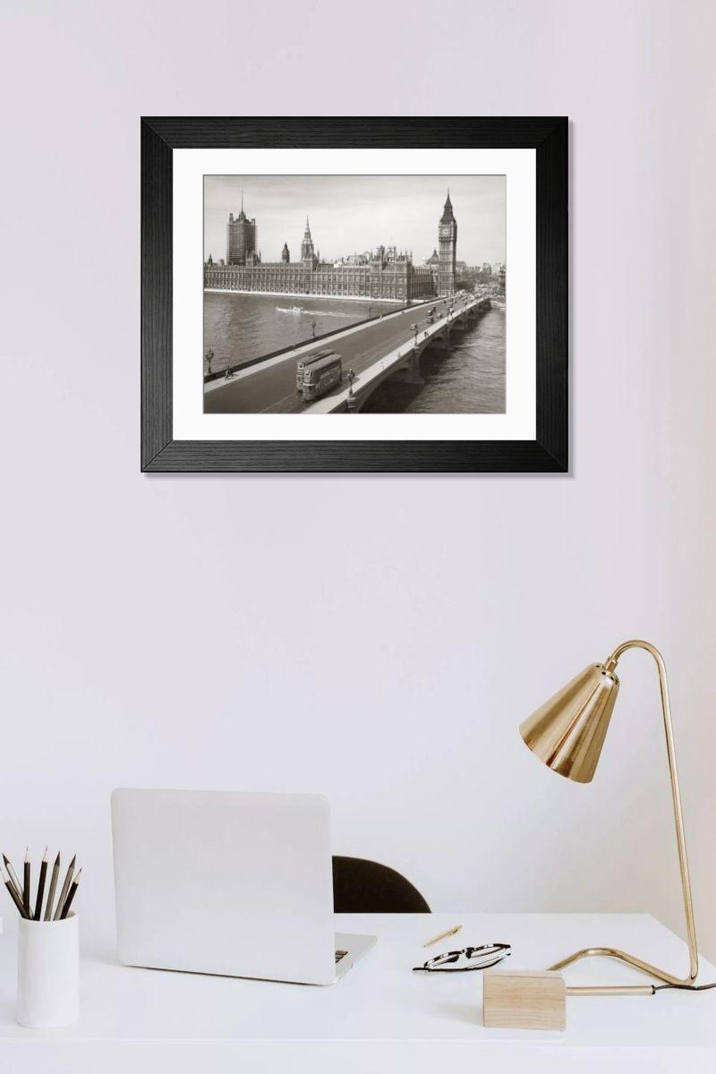 Shown hanging in a room: Modern 14"x12" (36x31cm)