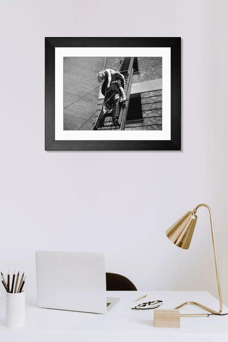 Shown hanging in a room: Modern 14"x12" (36x31cm)