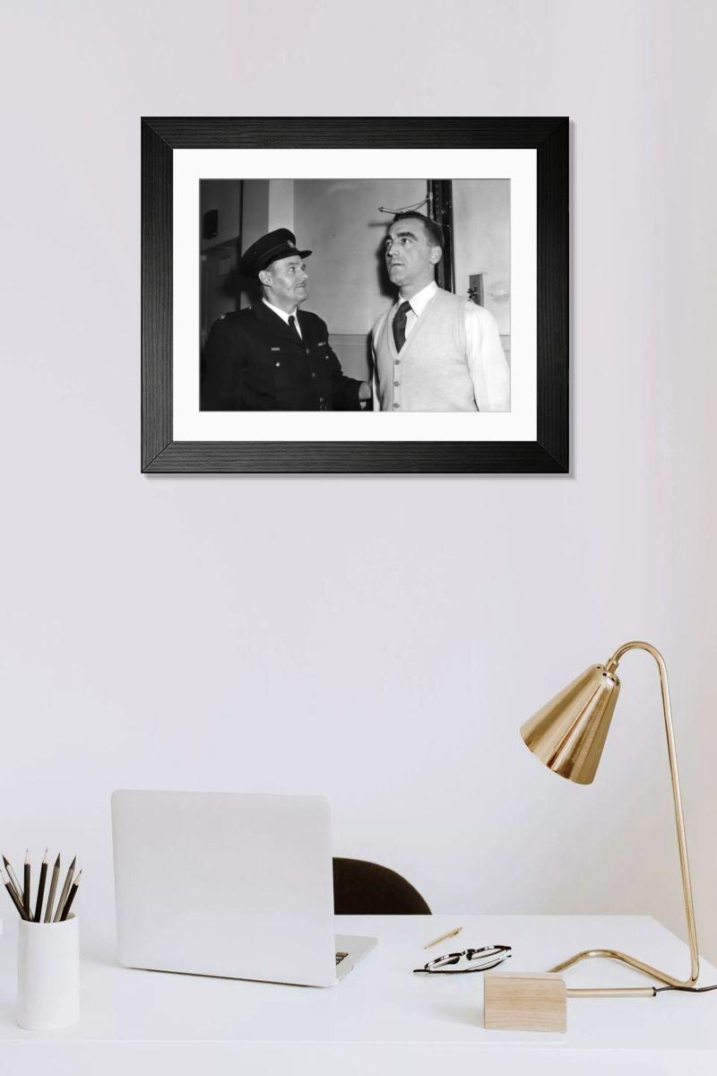 Shown hanging in a room: Modern 14"x12" (36x31cm)
