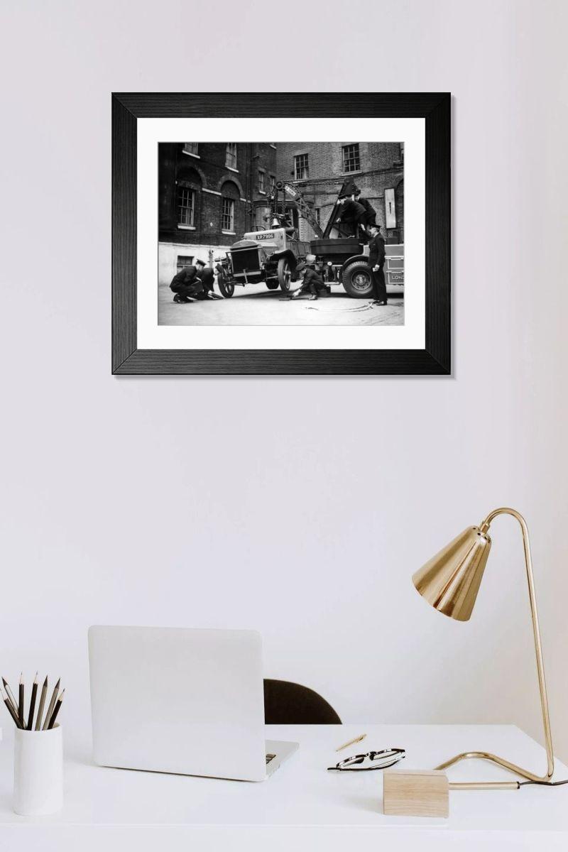 Shown hanging in a room: Modern 14"x12" (36x31cm)