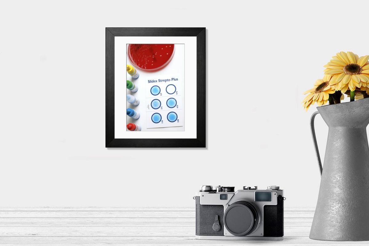 Shown hanging in a room: Modern 14"x12" (36x31cm)