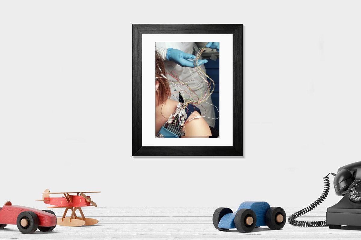 Shown hanging in a room: Modern 14"x12" (36x31cm)