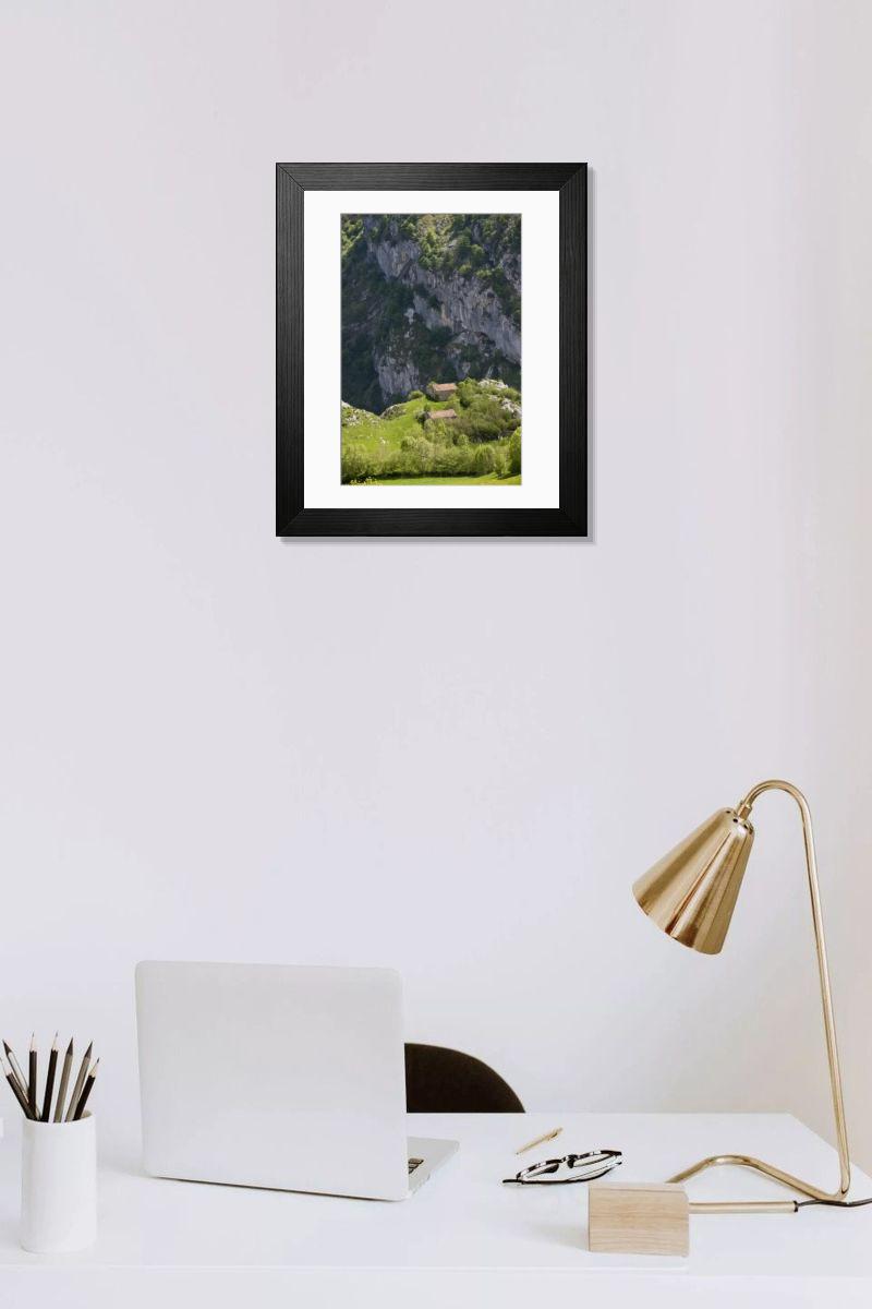 Shown hanging in a room: Modern 14"x12" (36x31cm)