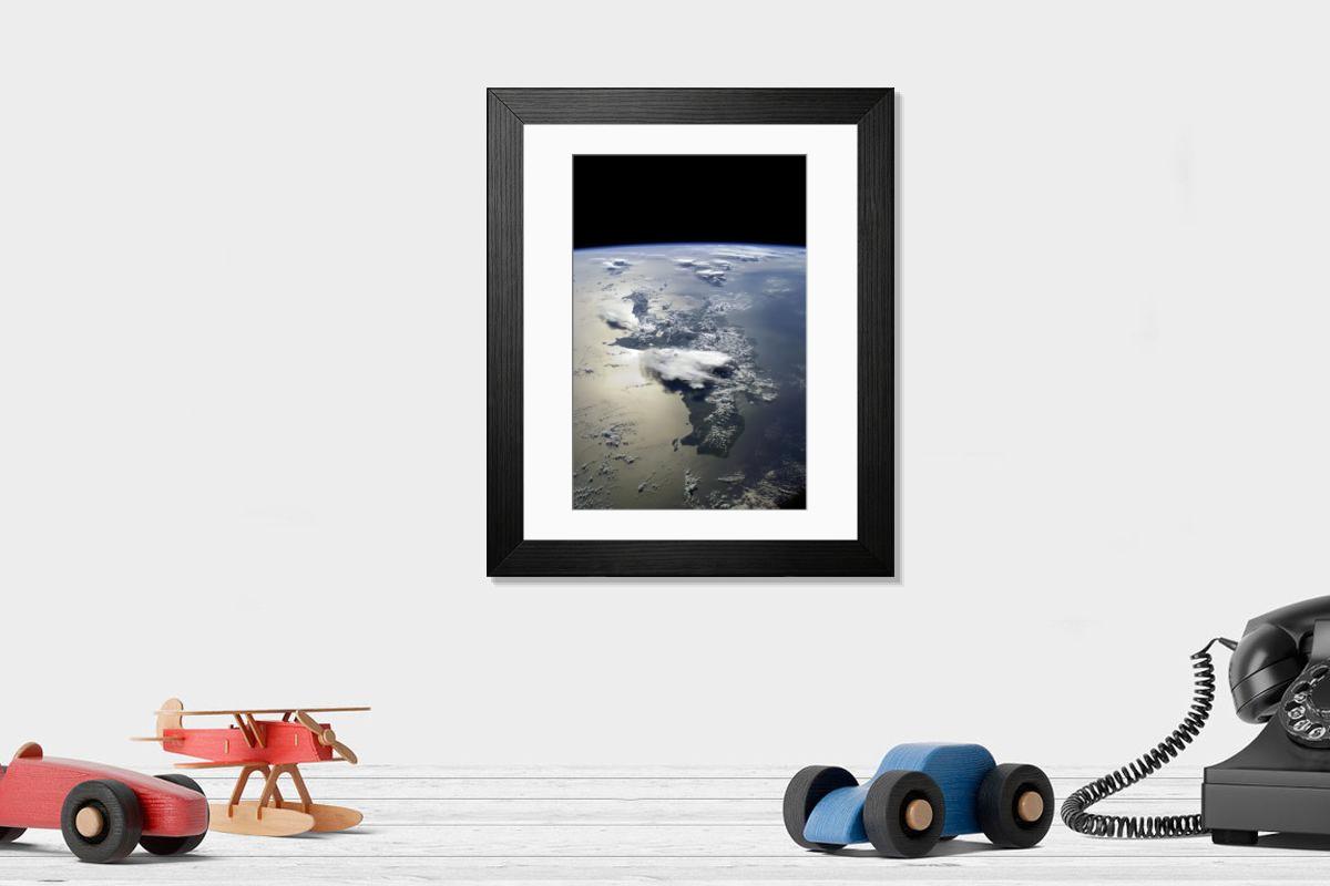 Shown hanging in a room: Modern 14"x12" (36x31cm)