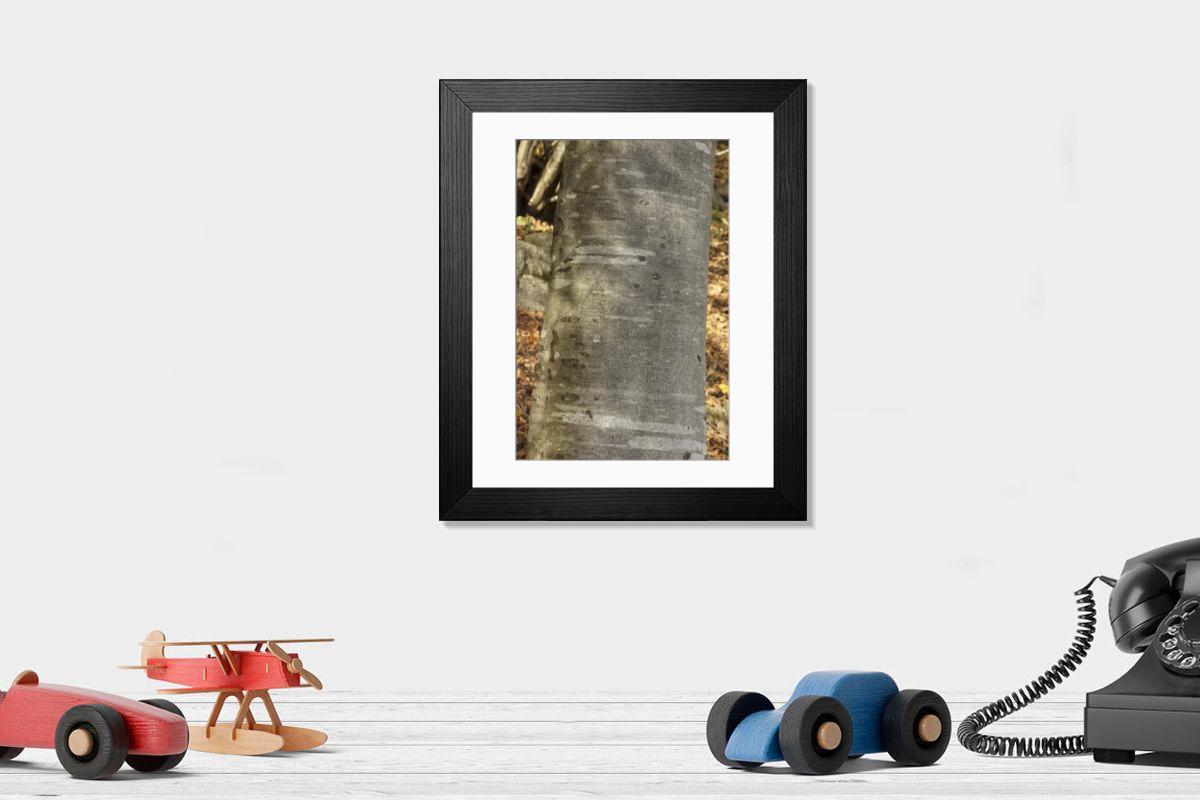 Shown hanging in a room: Modern 14"x12" (36x31cm)