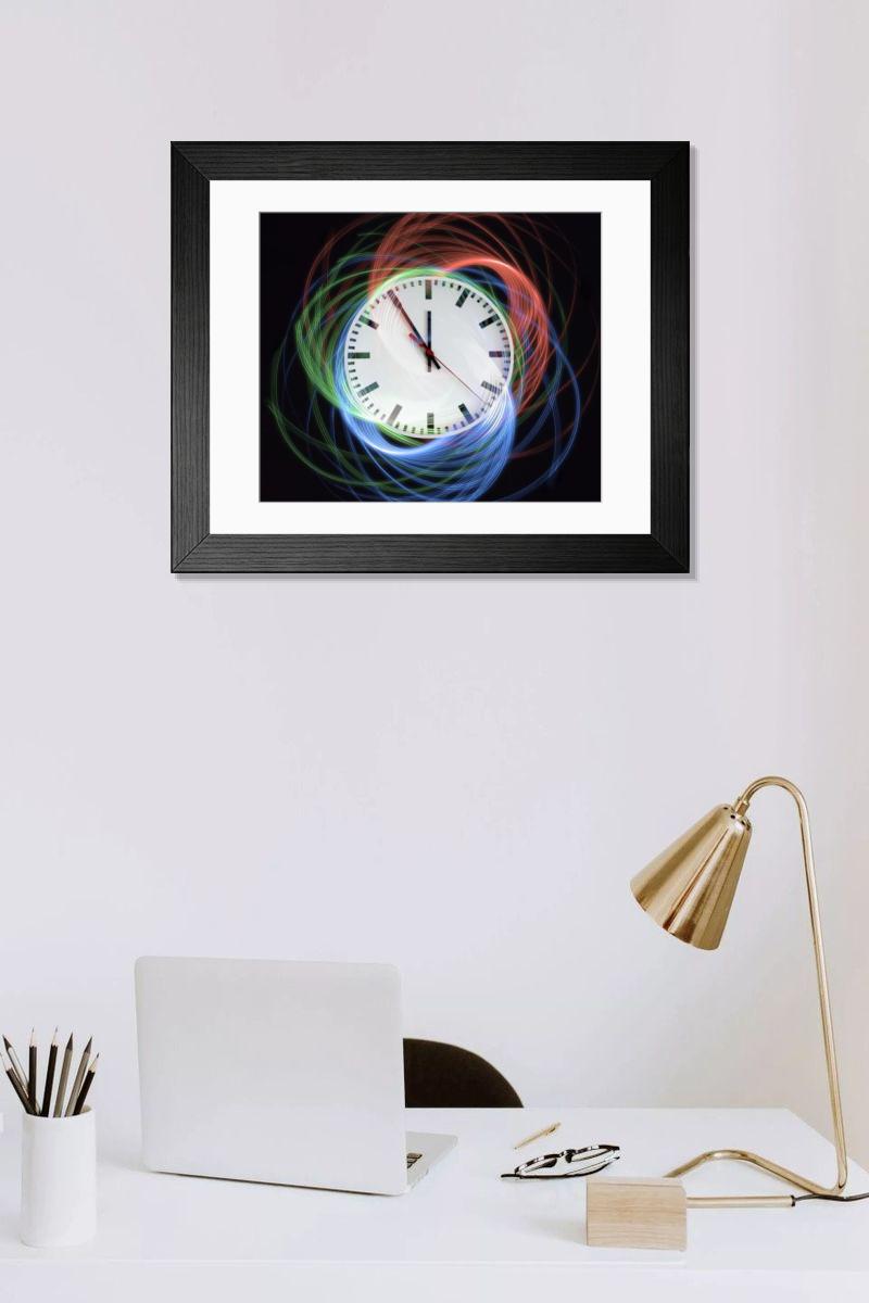 Shown hanging in a room: Modern 14"x12" (36x31cm)