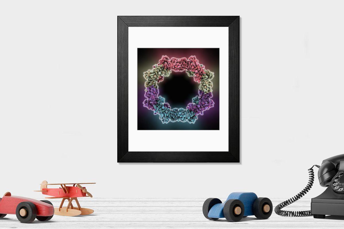 Shown hanging in a room: Modern 14"x12" (36x31cm)