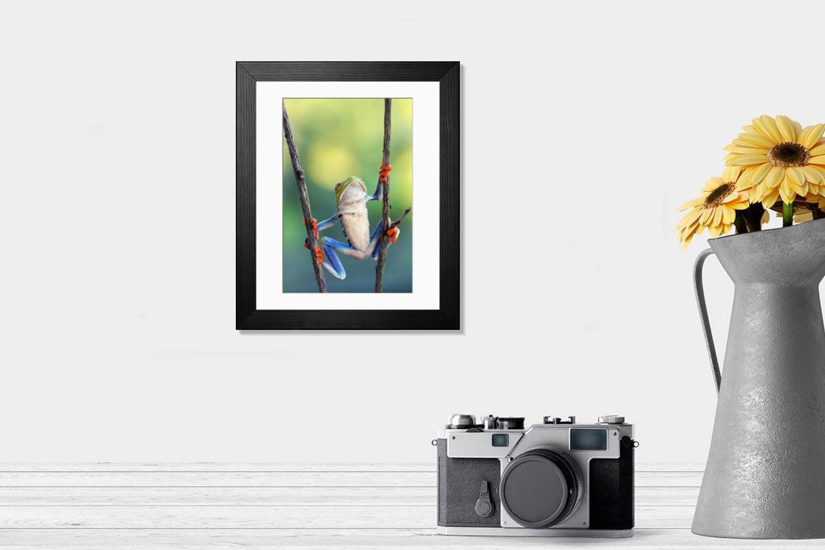 Shown hanging in a room: Modern 14"x12" (36x31cm)