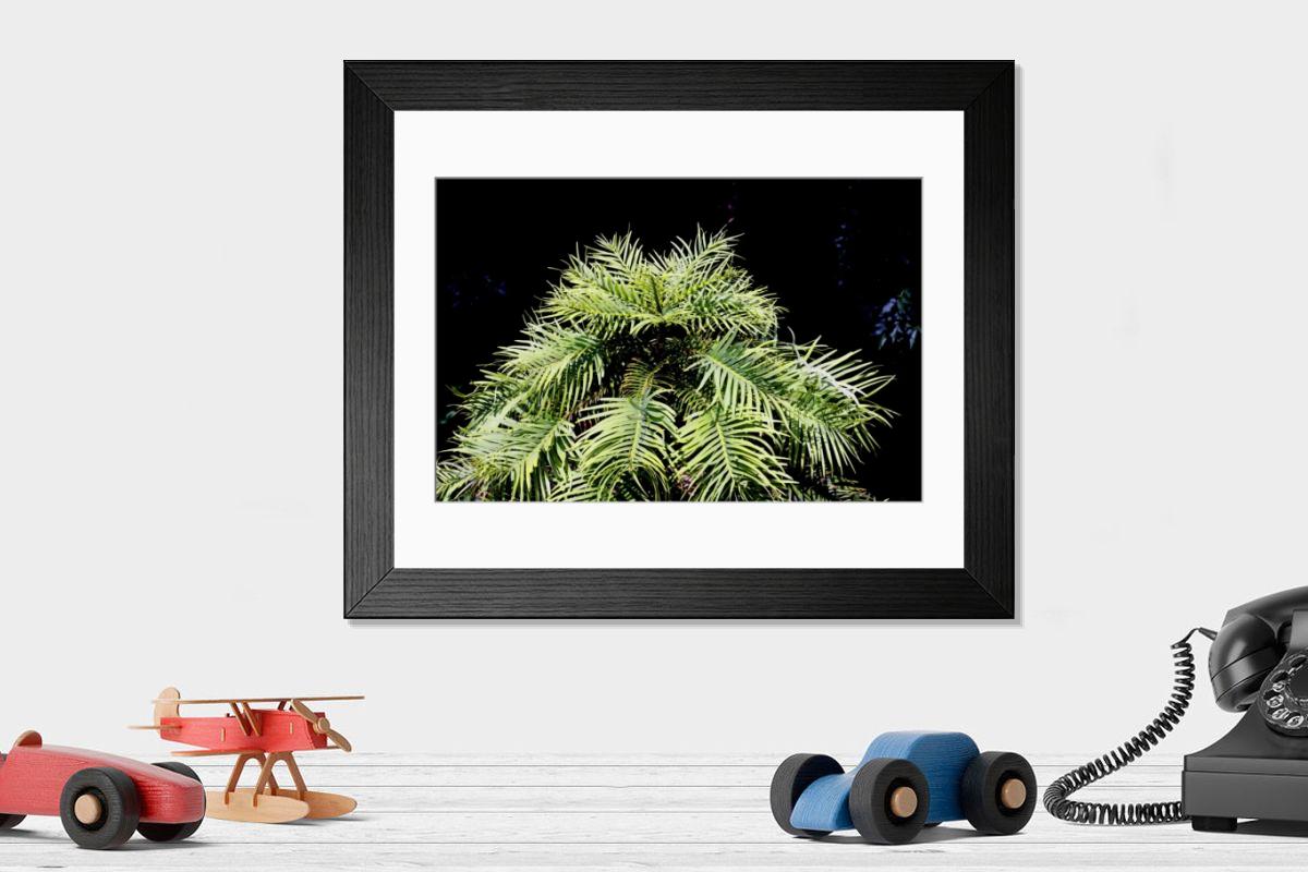 Shown hanging in a room: Modern 14"x12" (36x31cm)