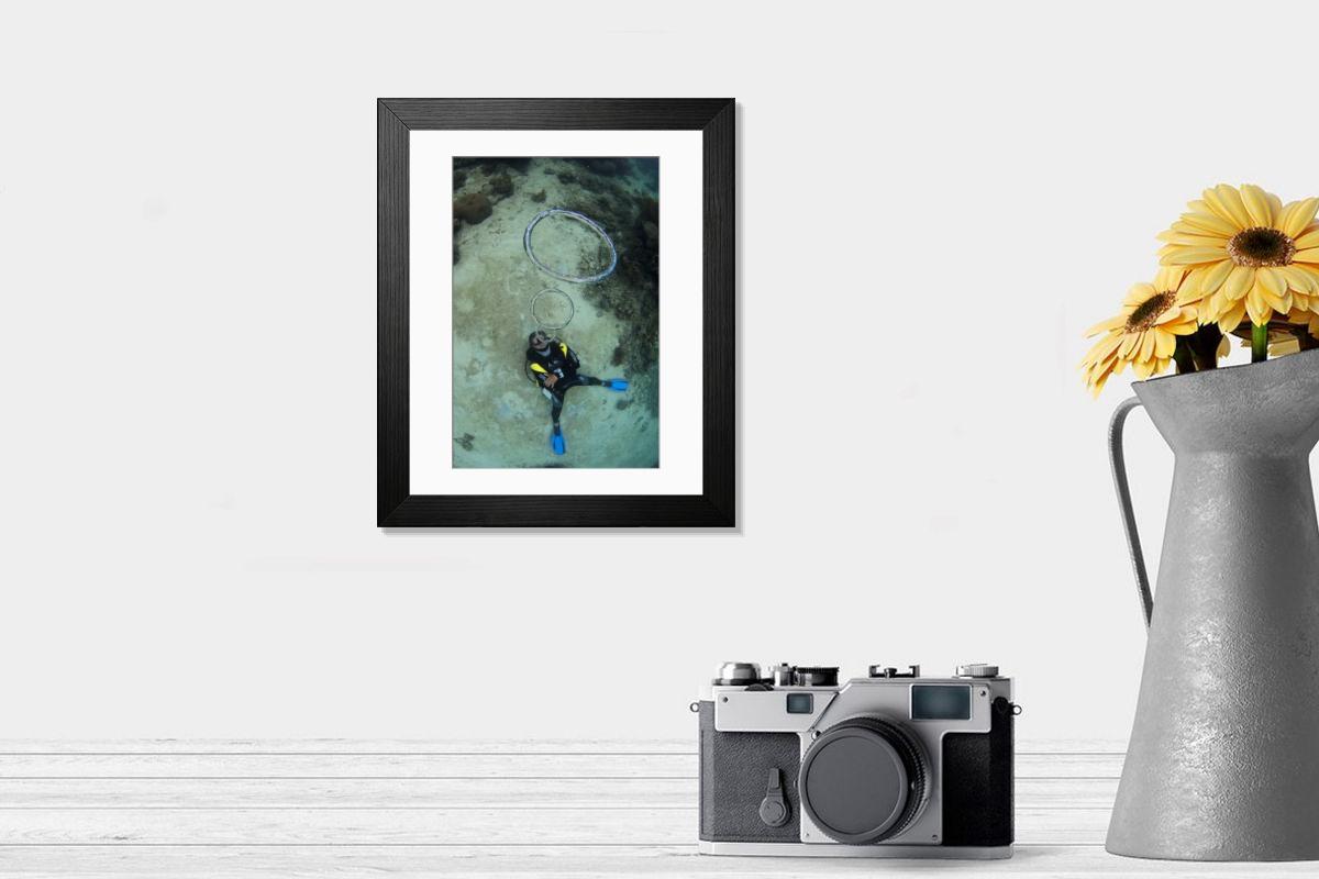 Shown hanging in a room: Modern 14"x12" (36x31cm)