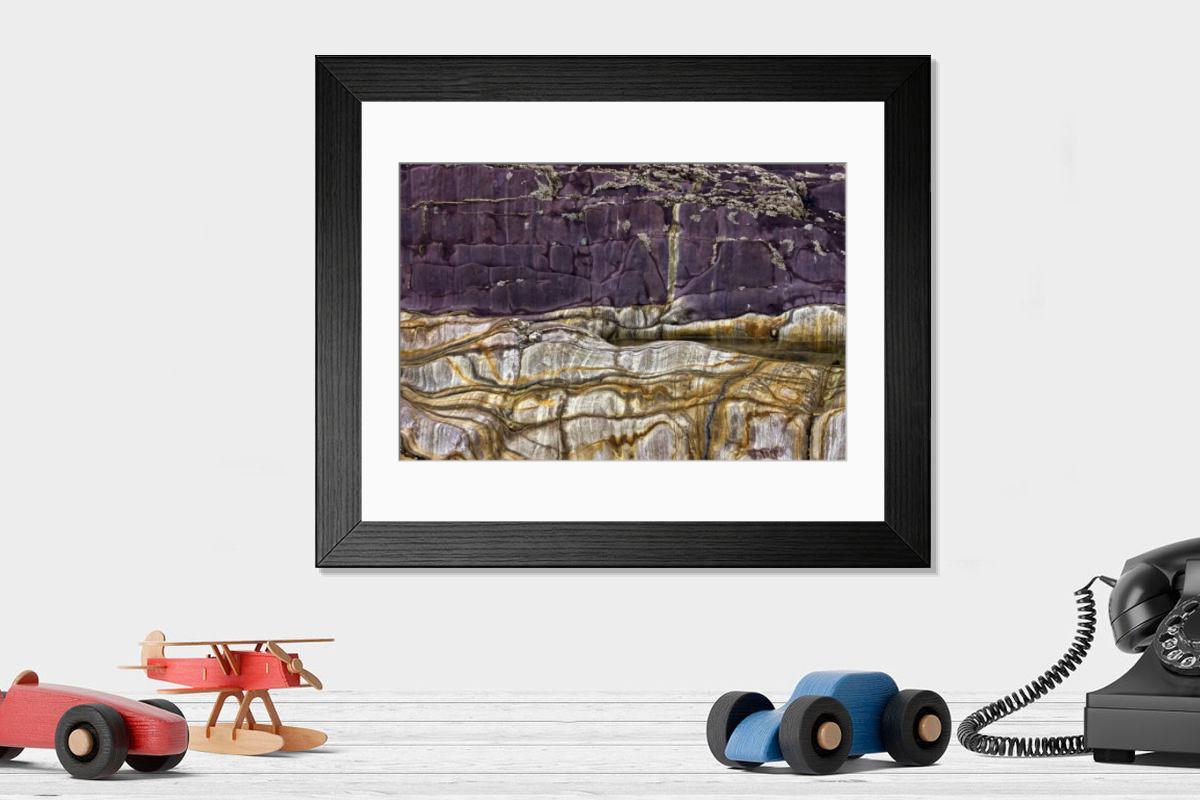 Shown hanging in a room: Modern 14"x12" (36x31cm)