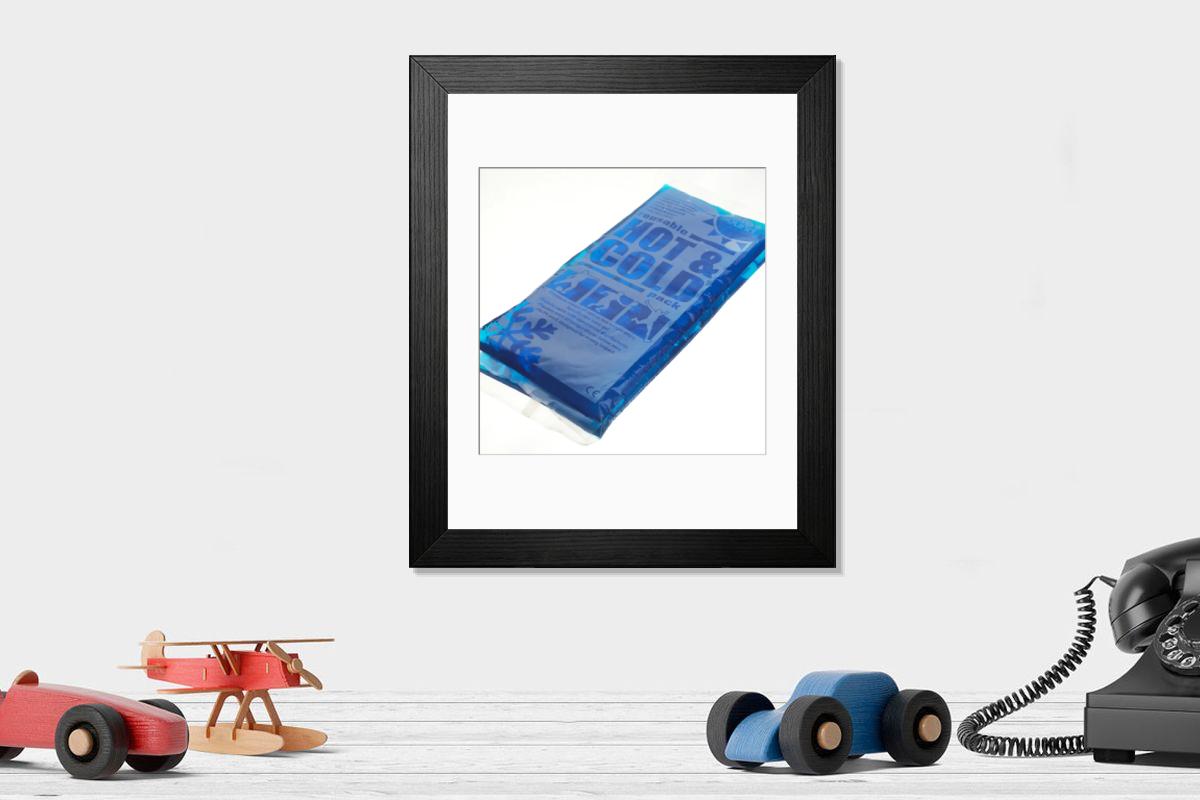 Shown hanging in a room: Modern 14"x12" (36x31cm)