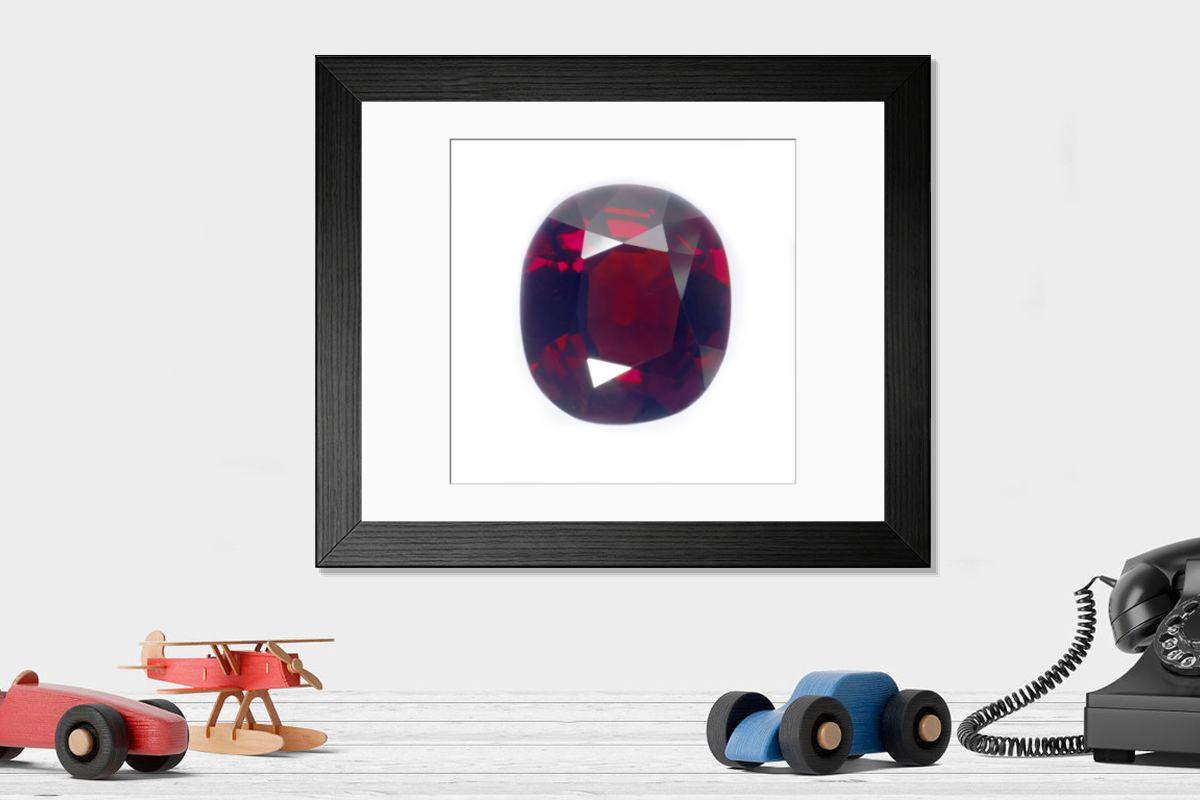 Shown hanging in a room: Modern 14"x12" (36x31cm)