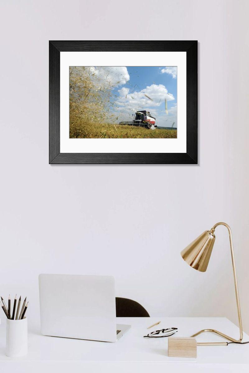 Shown hanging in a room: Modern 14"x12" (36x31cm)