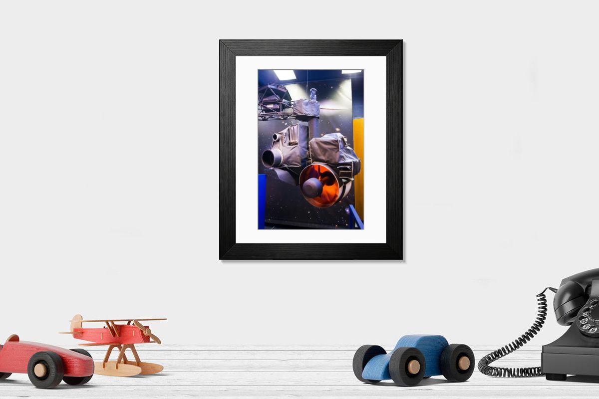 Shown hanging in a room: Modern 14"x12" (36x31cm)