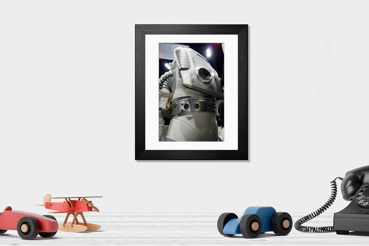Shown hanging in a room: Modern 14"x12" (36x31cm)